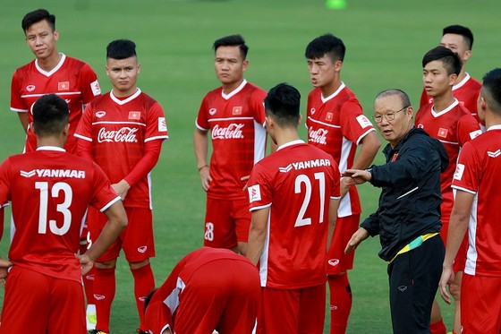 Việt Nam thua trận đầu tiên tại Hàn Quốc. Ảnh: MINH HOÀNG