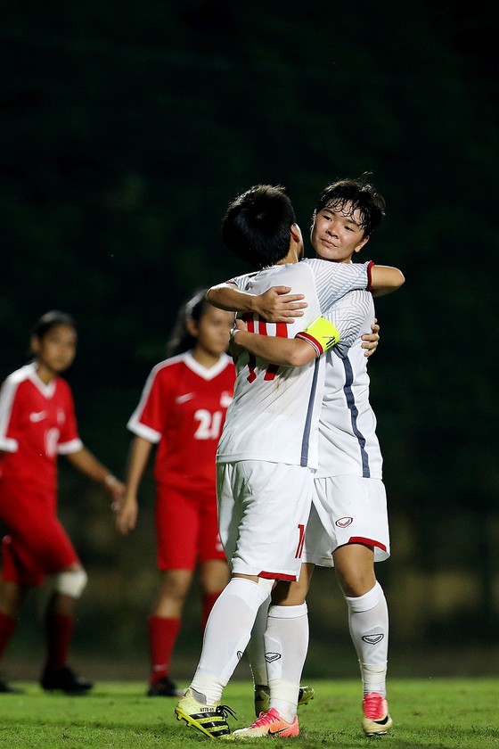 U19 nữ Việt Nam thắng dễ Singapore 11-0 ảnh 1 U19 nữ Việt Nam thắng dễ Singapore 11-0 ảnh 1