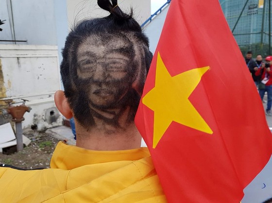 Huy Hùng thận trọng trước chung kết lượt về AFF Cup 2018 với Malaysia ảnh 1