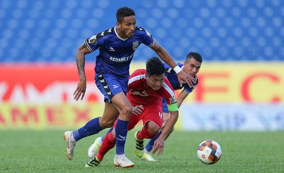 Điểm binh vòng 6 V-League 2019: Khó cho các đội chủ nhà ảnh 1