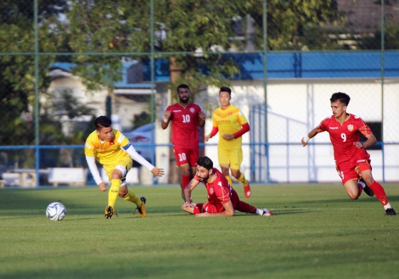 U23 Việt Nam thất bại ở trận đấu tập với Bahrain ảnh 1