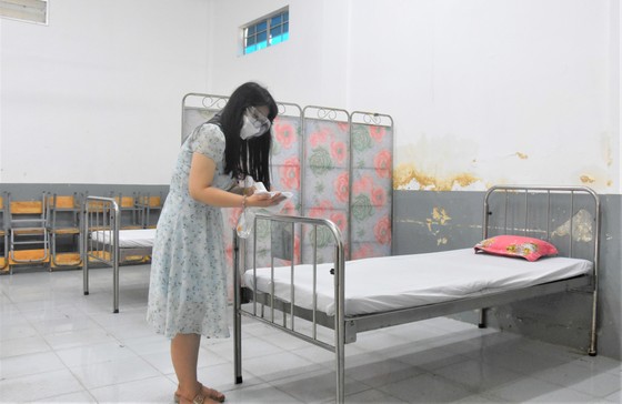 Thí sinh TPHCM làm thủ tục dự kỳ thi tốt nghiệp THPT 2021 ảnh 9