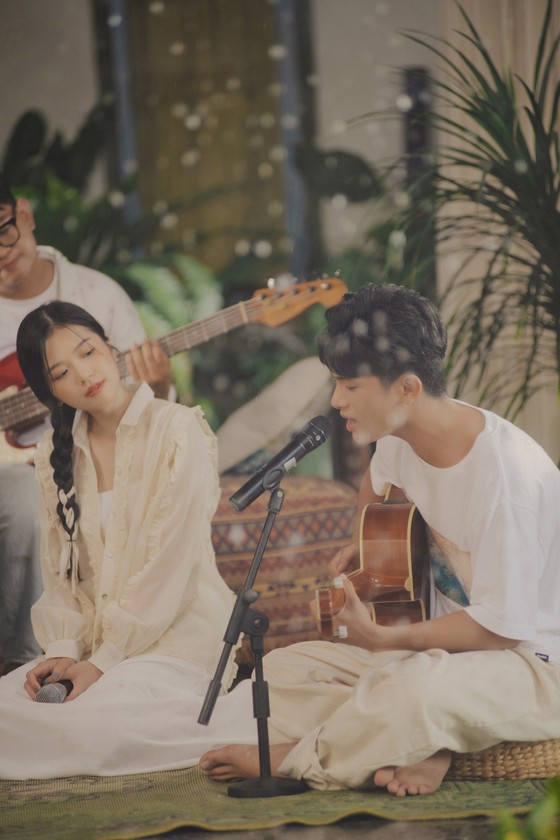 Suni Hạ Linh, Hoàng Dũng, Orange, GREYD làm mới các bản hit với “Hương mùa hè” ảnh 4