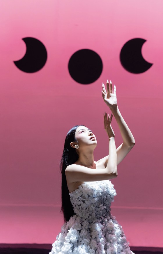 Thúy Vân ra mắt MV “Trái tim yếu đuối”, thử sức với pop dance ảnh 2