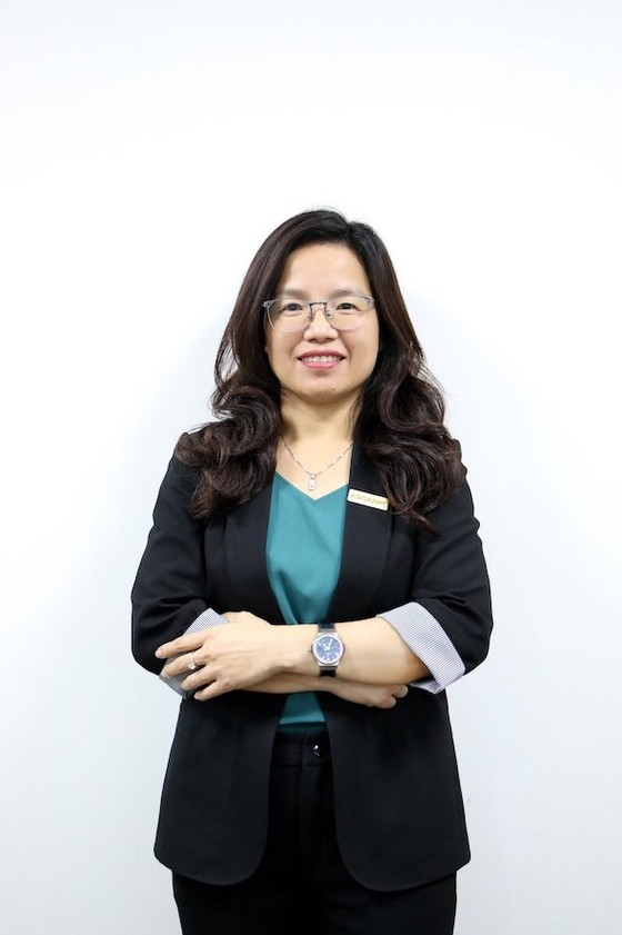 Bà Lê Thị Bích Phượng, Quyền Tổng Giám đốc ABBANK.