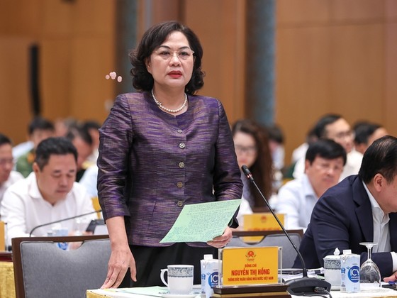 Thống đốc Nguyễn Thị Hồng cho biết, NHNN điều hành tỷ giá cân nhắc trên cục diện toàn nền kinh tế, không vì lợi ích của bất kỳ doanh nghiệp nào - Ảnh: VGP