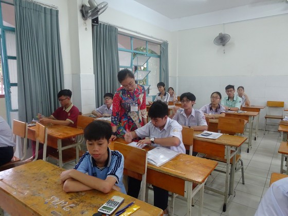 TPHCM: Thí sinh nộp hồ sơ nhập học lớp 10 THPT công lập chậm nhất ngày 27-8 ảnh 1