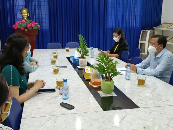 TPHCM: Đề xuất xã hội hoá vệ sinh phí cho trường học do ảnh hưởng Covid-19 ảnh 2