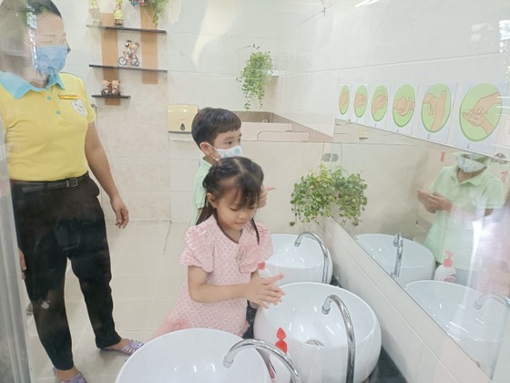 TPHCM: Tăng cường quản lý nhà vệ sinh trong các cơ sở giáo dục ảnh 1