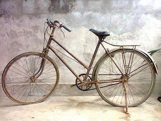 Những chiếc xe đạp cũ nát có thể chứa đựng những kỷ niệm đáng nhớ và những câu chuyện đầy cảm xúc. Hãy cùng xem hình ảnh về những chiếc xe đạp này và khám phá những điều bất ngờ nhé!