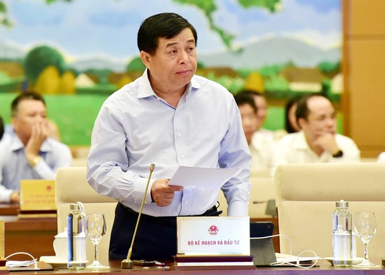 Cần đánh giá kỹ tác động của thế giới đến kinh tế Việt Nam ảnh 1