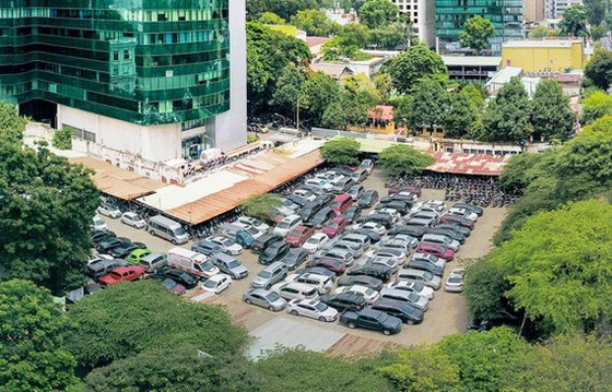 Chủ tịch UBND TPHCM chỉ đạo khẩn trương kiểm kê nhà, đất công ảnh 1 Chủ tịch UBND TPHCM Nguyễn Thành Phong chỉ đạo khẩn trương kiểm kê nhà, đất công ảnh 1