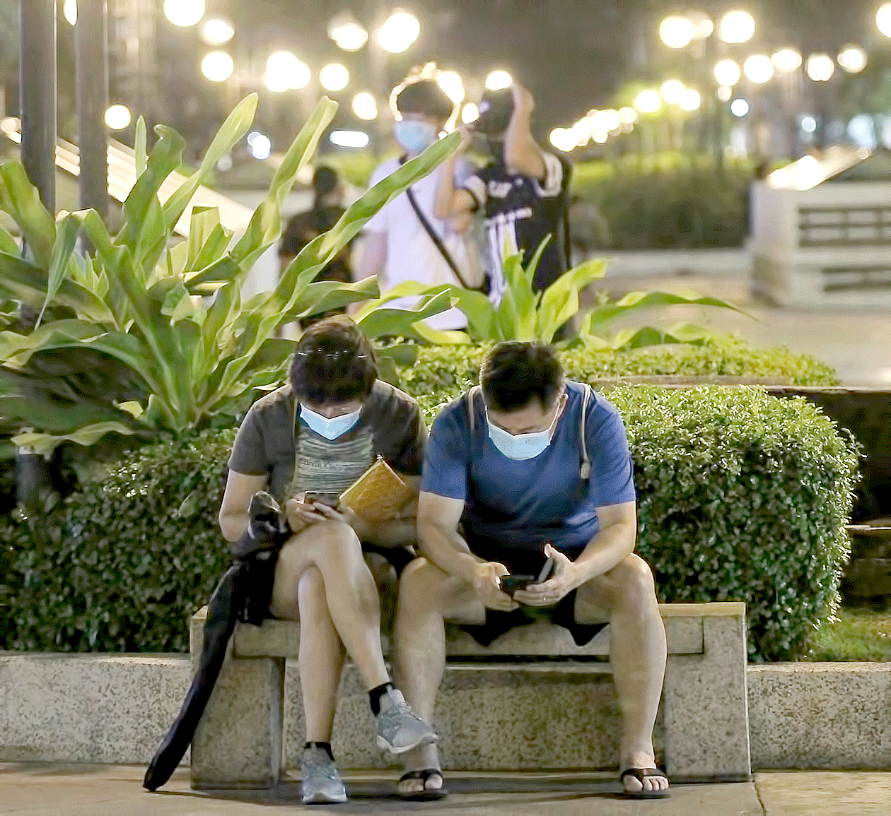 Giám sát chặt người đến từ Hàn Quốc ảnh 1