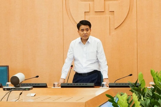 Hà Nội tăng cường kiểm tra xử lý việc không đeo khẩu trang, tụ tập đông người ảnh 1 Hà Nội tăng cường kiểm tra xử lý việc không đeo khẩu trang, tụ tập đông người ảnh 1