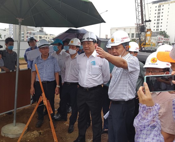 Đà Nẵng ráo riết chuẩn bị phòng bão số 5 ảnh 3 Đà Nẵng ráo riết chuẩn bị phòng bão số 5 ảnh 3