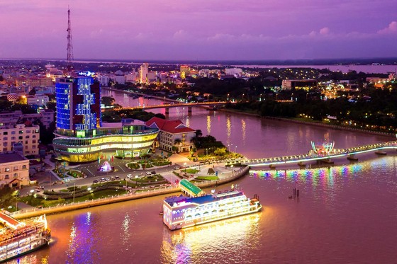 Đòn bẩy tăng trưởng 'thủ phủ' Tây Nam bộ - Cần Thơ ảnh 1