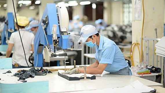 我国将成为世界“新工厂” 纺织品成衣行业应用高新技术。