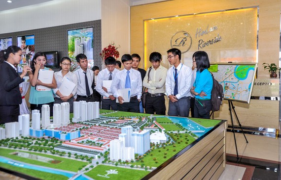When supply is in shortage, real estate prices will be pushed up.