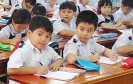 Đánh giá học sinh tiểu học sẽ có thêm hình thức “thư khen” Đánh giá học sinh tiểu học sẽ có thêm hình thức “thư khen”