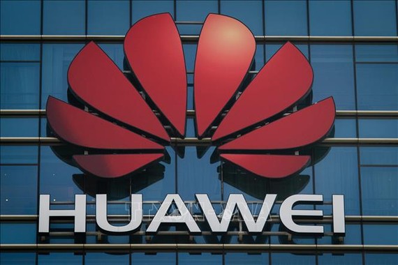 Huawei lập trung tâm sản xuất ở châu Âu