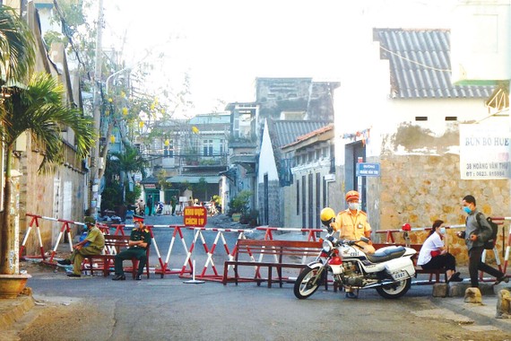 Phong tỏa 2 tuyến đường ở TP Phan Thiết, Bình Thuận để ngăn dịch lây lan