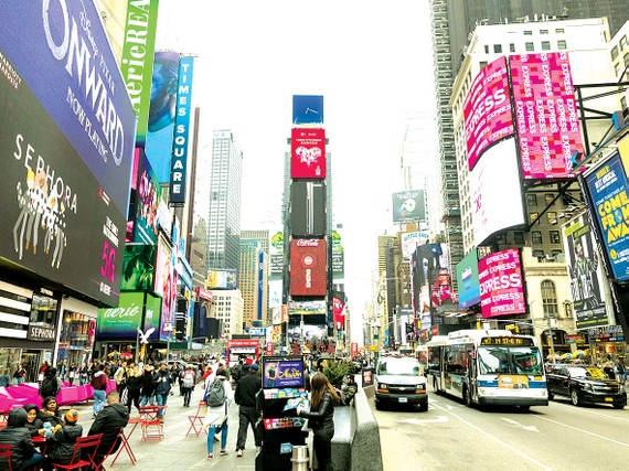 Broadway đóng cửa đến hè 2021 Broadway đóng cửa đến hè 2021
