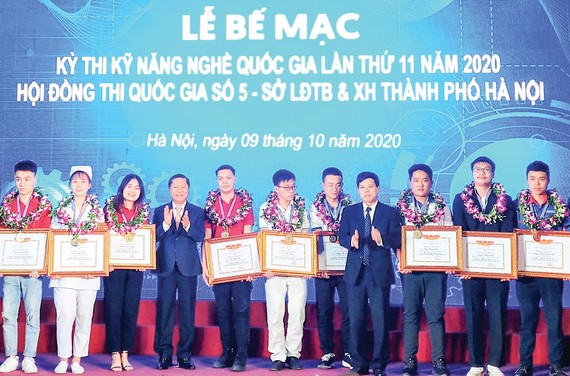 Kỳ thi Kỹ năng nghề quốc gia năm 2020 vừa bế mạc tại Hà Nội