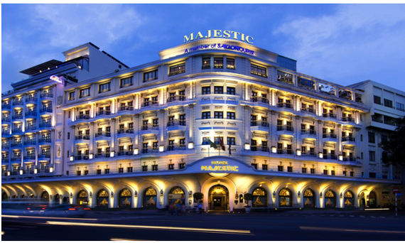 Từ công ty quản lý vài khách sạn nhỏ ngày đầu thành lập, đến nay Saigontourist Group đã trở thành tập đoàn sở hữu trên 100 khách sạn, khu nghỉ dưỡng, công ty lữ hành, nhà hàng, khu giải trí, sân golf, truyền hình cáp, trường đào tạo…