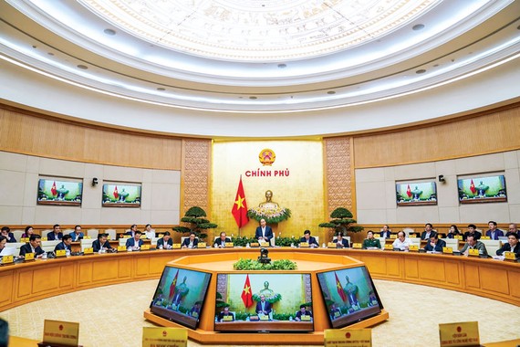 During the regular Government meeting in March 2020, the Prime Minister directed the top priority against the Covid-19 epidemic. Photo: VIET CHUNG