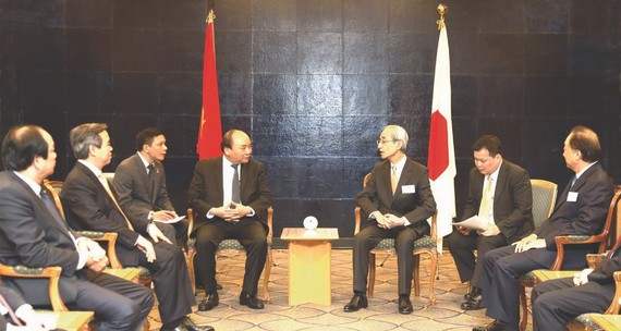 政府總理阮春福呼籲日商投資 ảnh 1
