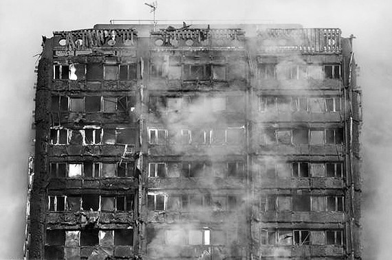被燒毀的倫敦公寓大樓。（圖源：互聯網）