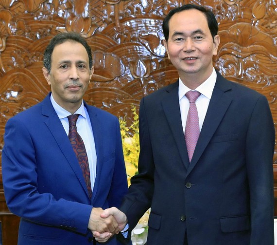 國家主席陳大光接見卡塔尼大使。