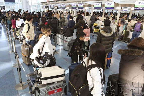 日本7日開始向出境者每人徵收1000日元的國際觀光旅客稅(出境稅)。（示意圖源：共同社）