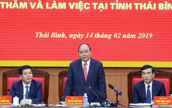 政府總理阮春福在會上致詞。（圖源：越通社）