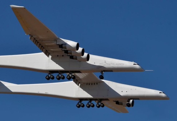 據介紹，這架名為“斯特拉托”的雙體飛機採用雙機身設計。（圖源：互聯網）