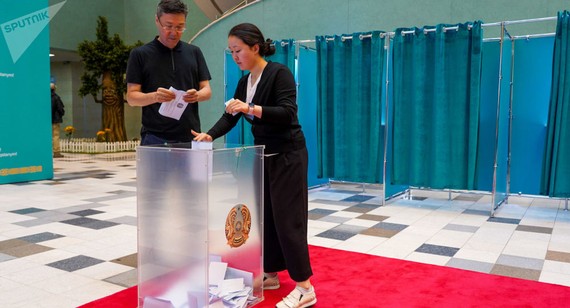 2019年哈薩克斯坦總統選舉投票於當地時間9日上午7點正式開始開始。（圖源：Sputnik）