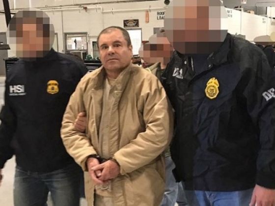 墨西哥大毒梟古斯曼被判終身監禁。圖中是他在2017年落網時被拍到的照片。(圖源：AFP)