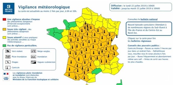新一輪熱浪從當地時間22日起襲擊法國，且不斷升級，目前已有59個省份發佈高溫橙色預警。（圖源：互聯網）