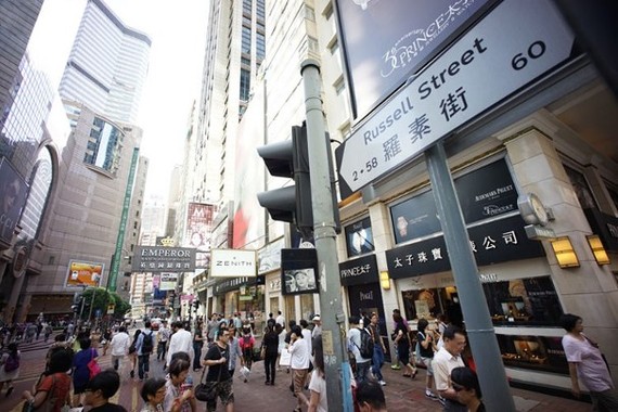 香港零售市道連續下跌5個月，6月零售業總銷貨價值臨時估計為352億港元，按年下跌6.7%。（示意圖源：互聯網）