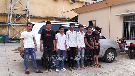 被捕的７名擾亂公共秩序者。（圖源：越通社）