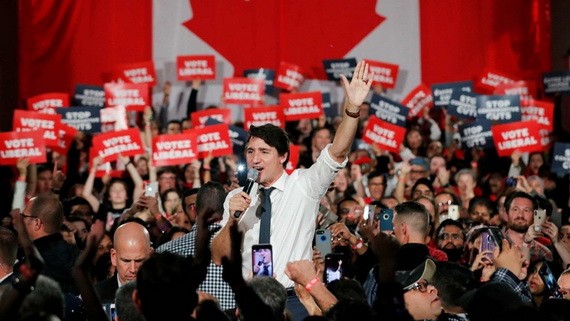 10月19日，特魯多為即將開始的大選做準備，在安大略省舉行集會。（圖源：路透社）