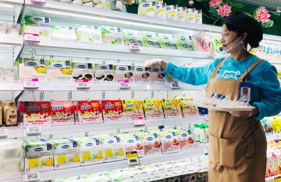 Vinamilk 生產的酸奶於最近已在中國湖南省及湖北省首府武漢市的Hema超市上架。
