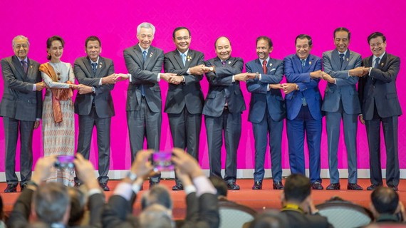 第三十五屆東盟峰會 越南決心保護東海國際法律 ảnh 1
