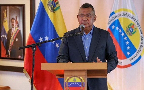 委內瑞拉內政部長雷韋羅爾當地時間3日宣佈，委內瑞拉軍方當天凌晨挫敗一起政變圖謀。（圖源：互聯網）