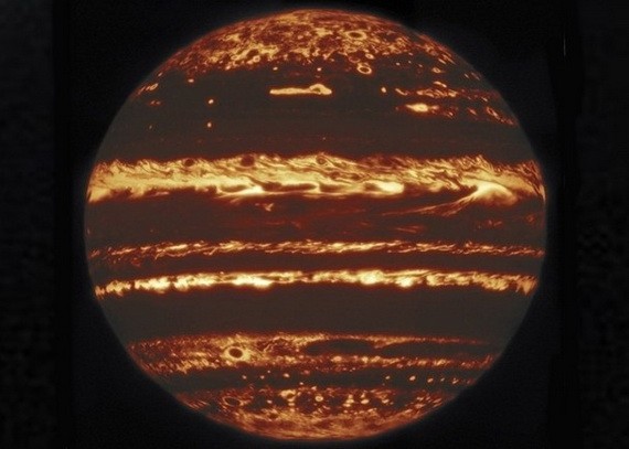木星的新相片頗有「南瓜燈籠」般的效果。（圖源：互聯網）