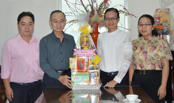 值越南革命報刊日 95 週年 多個政府機關、單位前來祝賀 ảnh 3