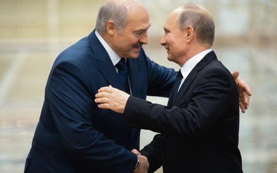 盧卡申科與普京。（圖源：AFP）