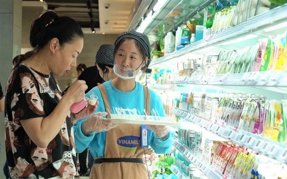Vinamilk公司的奶品既在國內市場站穩陣腳，又開發國際市場。	