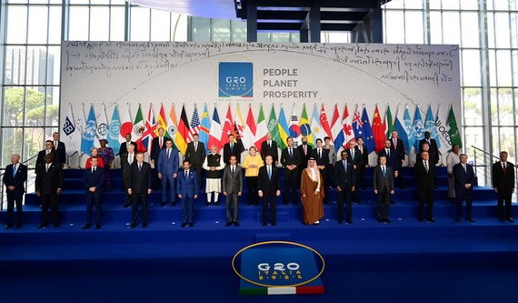 G20峰會領導人合影。（圖源: 新華社）