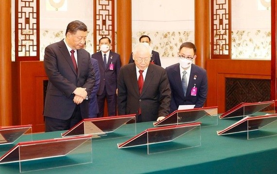 各界專家學者高度評價阮富仲總書記訪華之行 ảnh 2